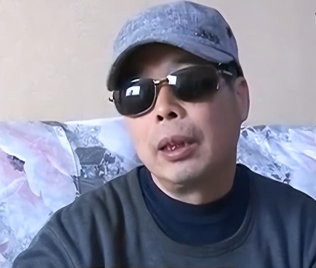 4年狗93年鸡属于上等婚吗金鸡怕玉犬（94年狗93年鸡属于上等婚吗都是8月出生）"