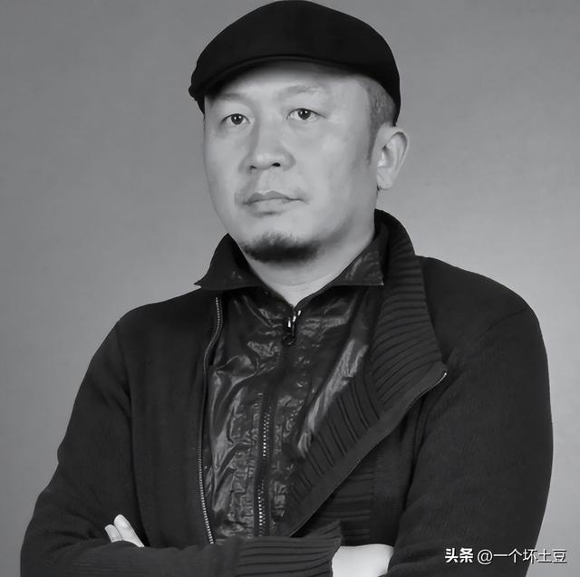 赚钱吗,不寒碜怎么读，挣钱嘛不寒碜什么意思？