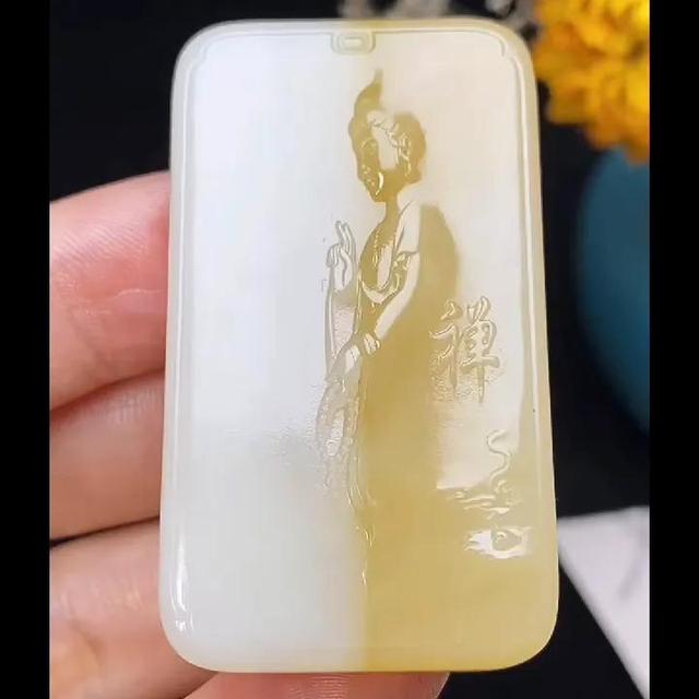 淘宝直播间翡翠是真的吗怎么这么便宜，淘宝直播间几十块的翡翠是真的吗？