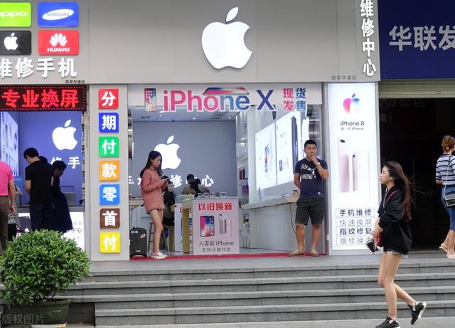 oppo手机换屏多少钱（华为换屏多少钱）