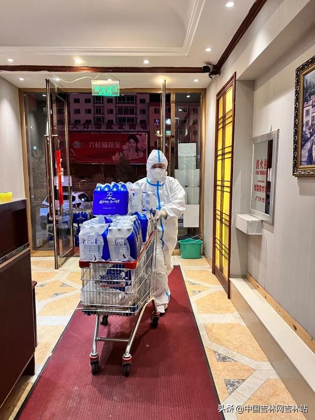 颈腰康胶囊多少钱一盒 主治什么疾病（颈腰康胶囊多少钱一盒专用）