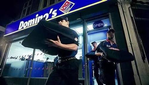 披萨店加盟连锁品牌排行榜大全，披萨加盟店排行榜前十？