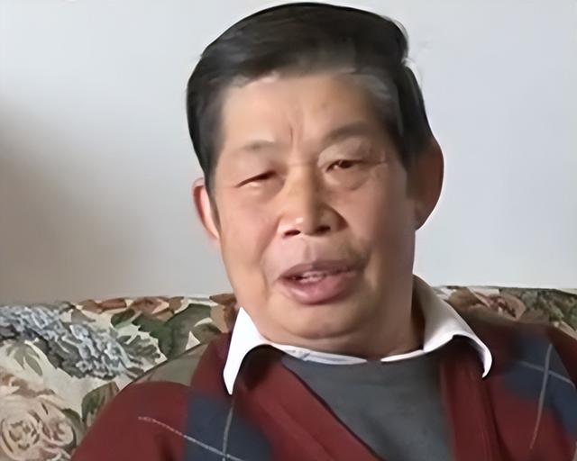 4年狗93年鸡属于上等婚吗金鸡怕玉犬（94年狗93年鸡属于上等婚吗都是8月出生）"
