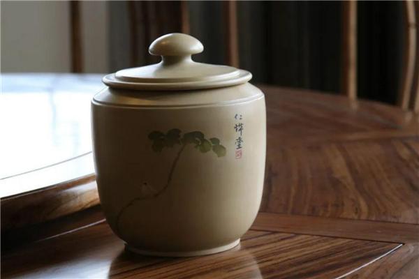 免费拿货的手工活加盟骗局（免费拿货的手工活加盟店）