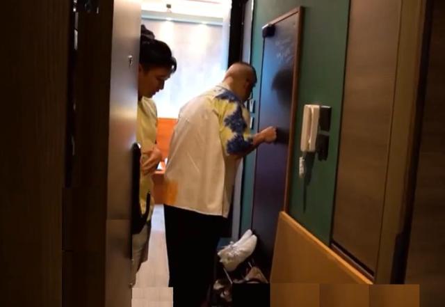 00万港币等于多少人民币（200万港币是多少钱）"