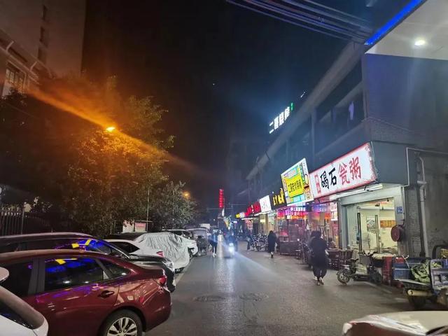 现在甜品店生意怎样，甜品店生意太难做？