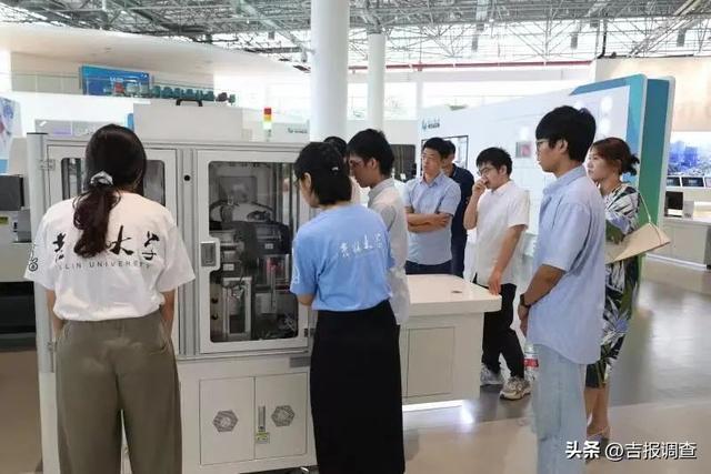 互联网+大学生创新创业大赛项目名称，互联网+大学生创新创业大赛项目名称怎么写？