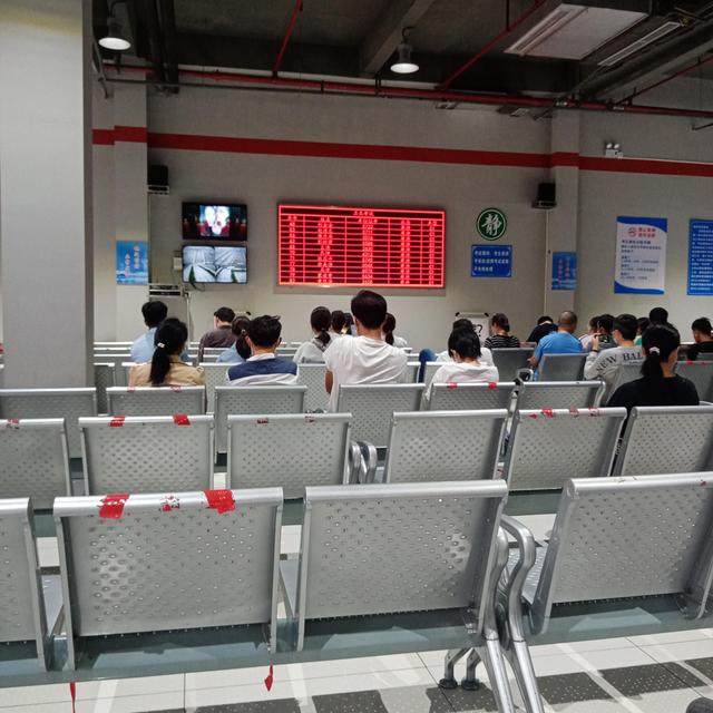 考驾驶证体检需要照片吗，考驾照体检要带什么证件？