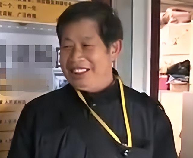 4年狗93年鸡属于上等婚吗金鸡怕玉犬（94年狗93年鸡属于上等婚吗都是8月出生）"