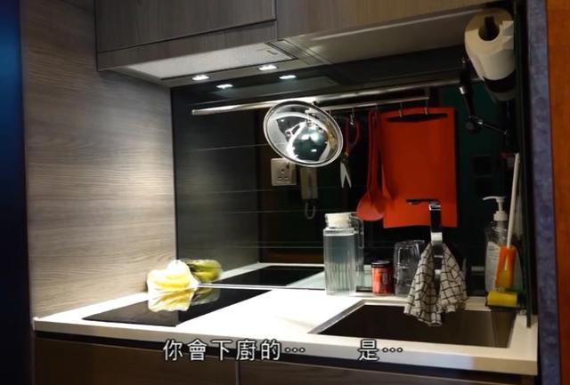 00万港币等于多少人民币（200万港币是多少钱）"