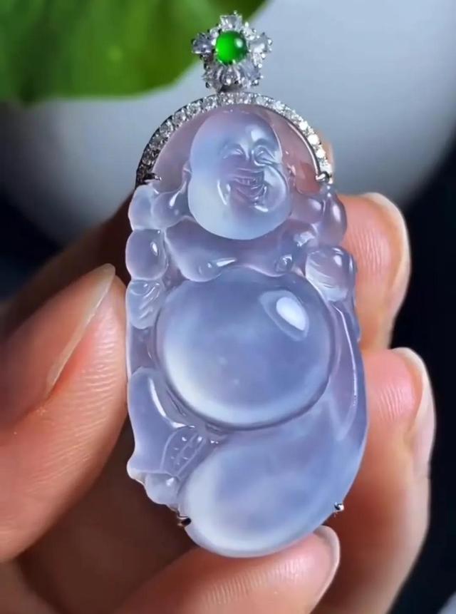 淘宝直播间翡翠是真的吗怎么这么便宜，淘宝直播间几十块的翡翠是真的吗？