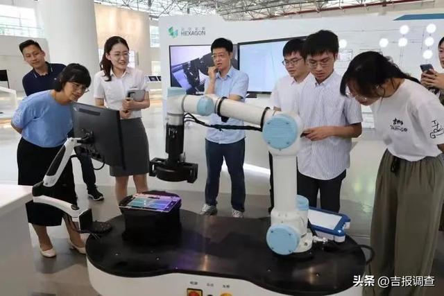 互联网+大学生创新创业大赛项目名称，互联网+大学生创新创业大赛项目名称怎么写？