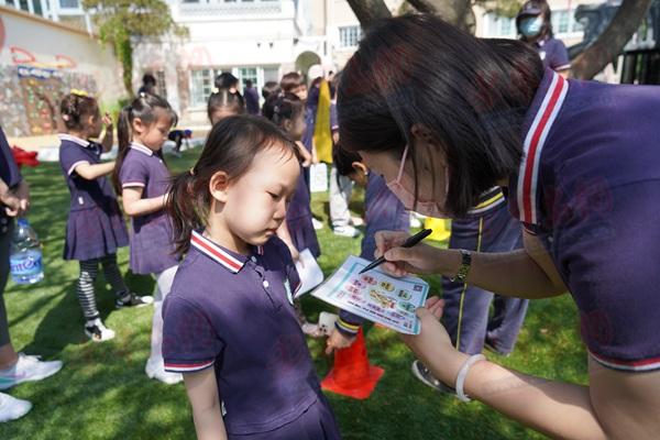 幼儿园游戏项目有哪些，游园活动游戏大全幼儿园？