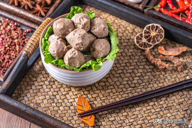 牛肉丸和牛筋丸区别知乎（牛肉丸和牛筋丸区别图片）
