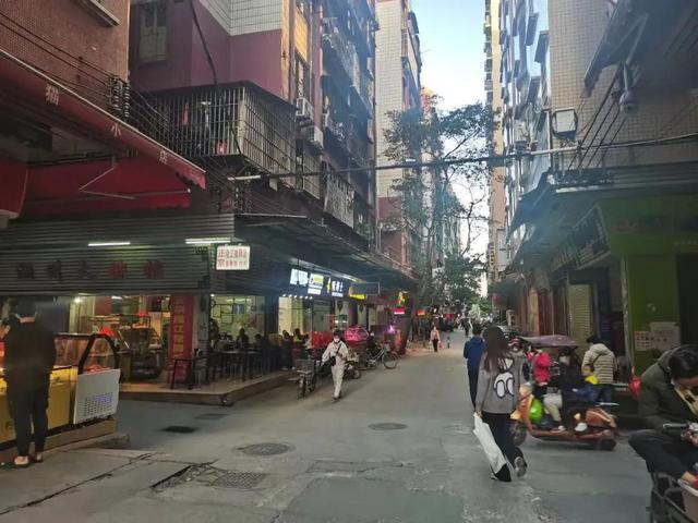 现在甜品店生意怎样，甜品店生意太难做？