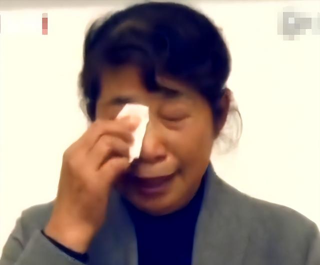 4年狗93年鸡属于上等婚吗金鸡怕玉犬（94年狗93年鸡属于上等婚吗都是8月出生）"