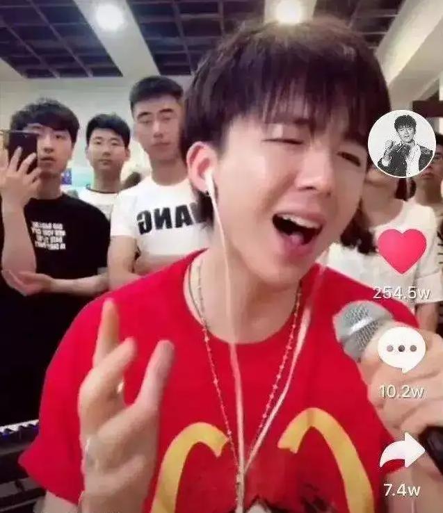 抖音直播在哪里放音乐（抖音直播播放音乐在哪里）